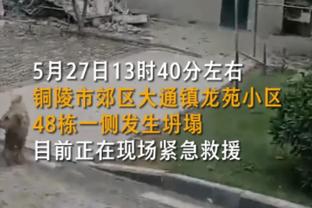 布鲁斯-布朗：每次跟锡伯杜比赛后都要跟他握手 我对他非常尊重